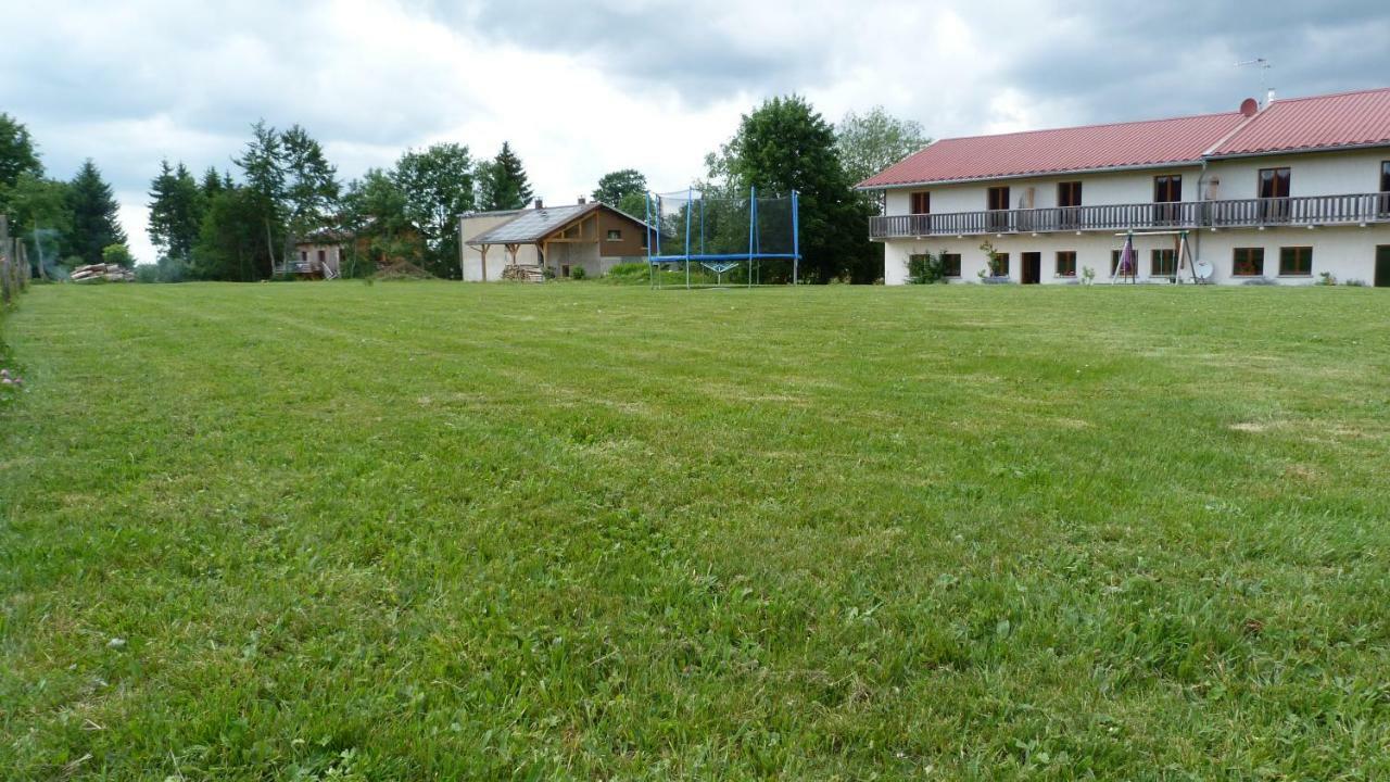 Hébergement de vacances La Grange De Haute-joux *